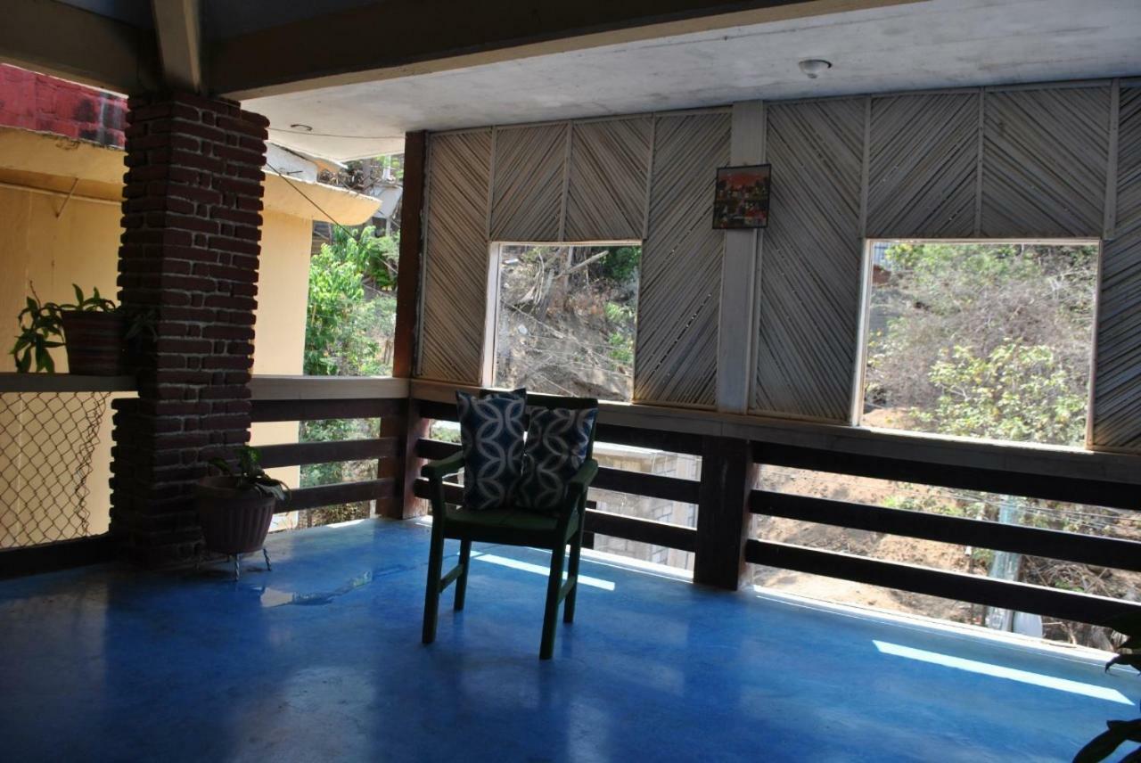 Hotel Capy Puerto Angel Exterior photo